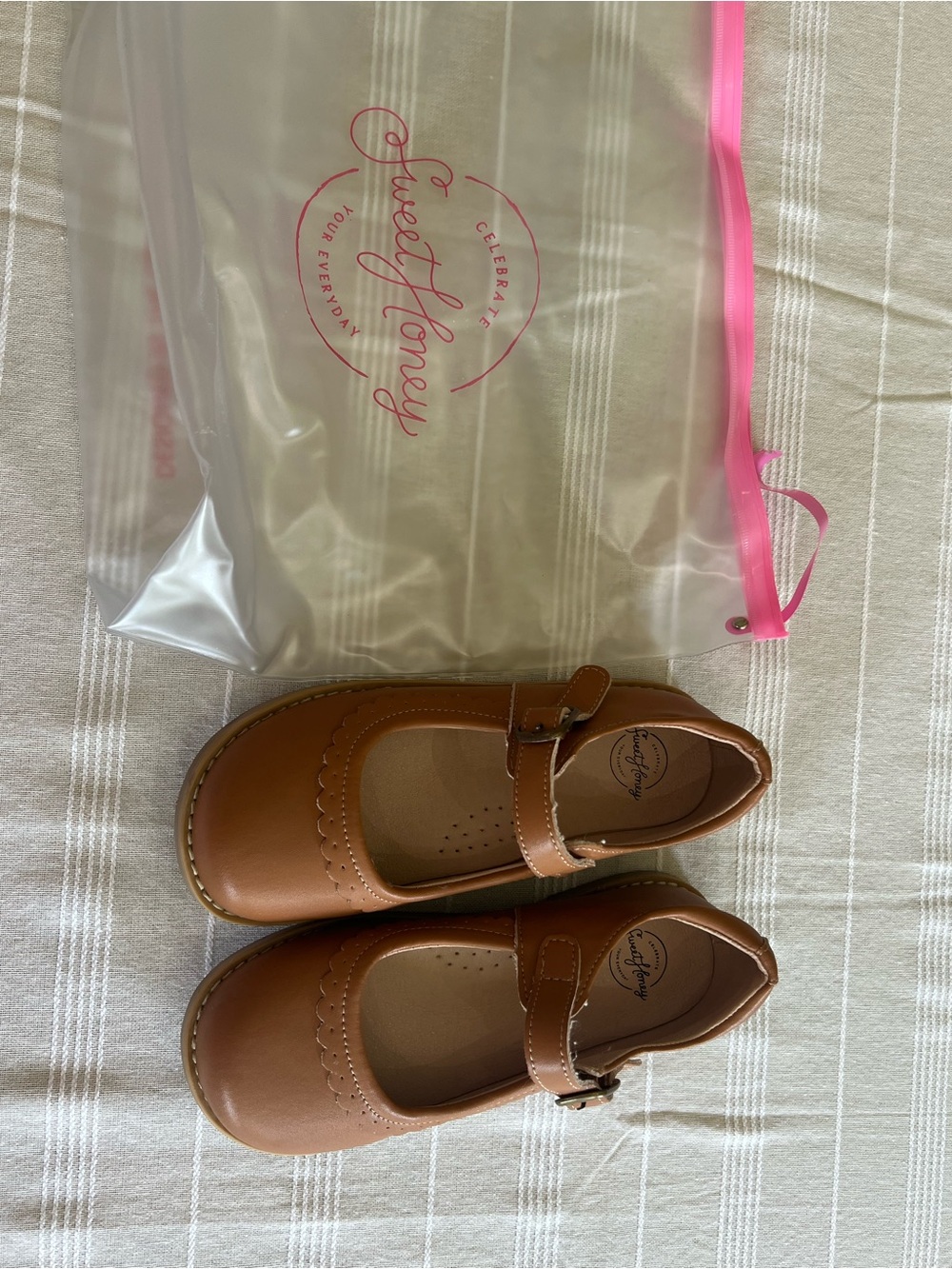SweetHoney Girls' Brown Mary Jane Dress Shoes - Picture 2 of 5